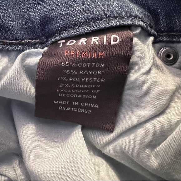 Torrid Premium Distressed Jeggings - Picture 10 of 10